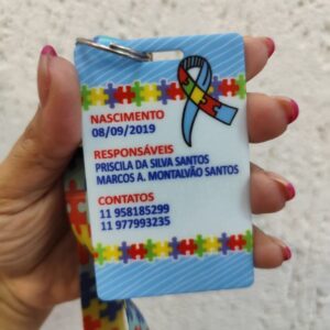 Crachá autismo azul claro