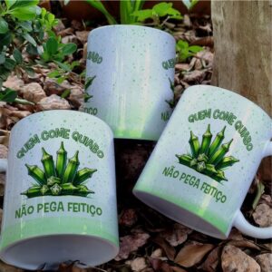 Caneca Quem come quiabo não pega feitiço